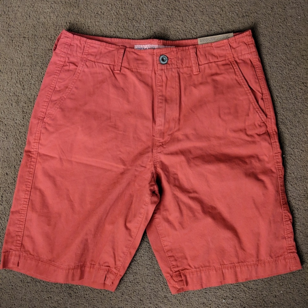 American Eagle Shorts NEW size 33